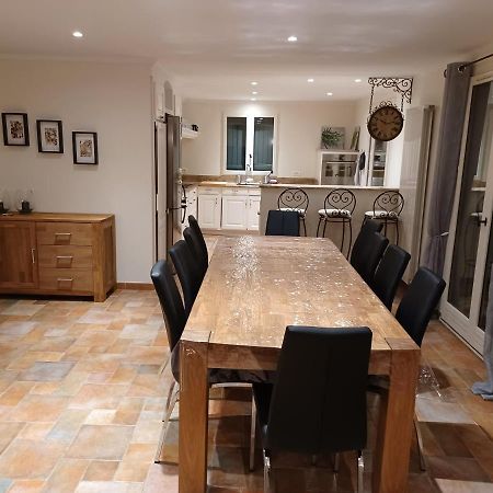Entrecasteaux Comorebi Provence מראה חיצוני תמונה