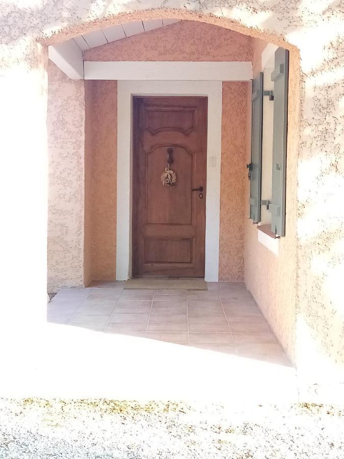 Entrecasteaux Comorebi Provence מראה חיצוני תמונה