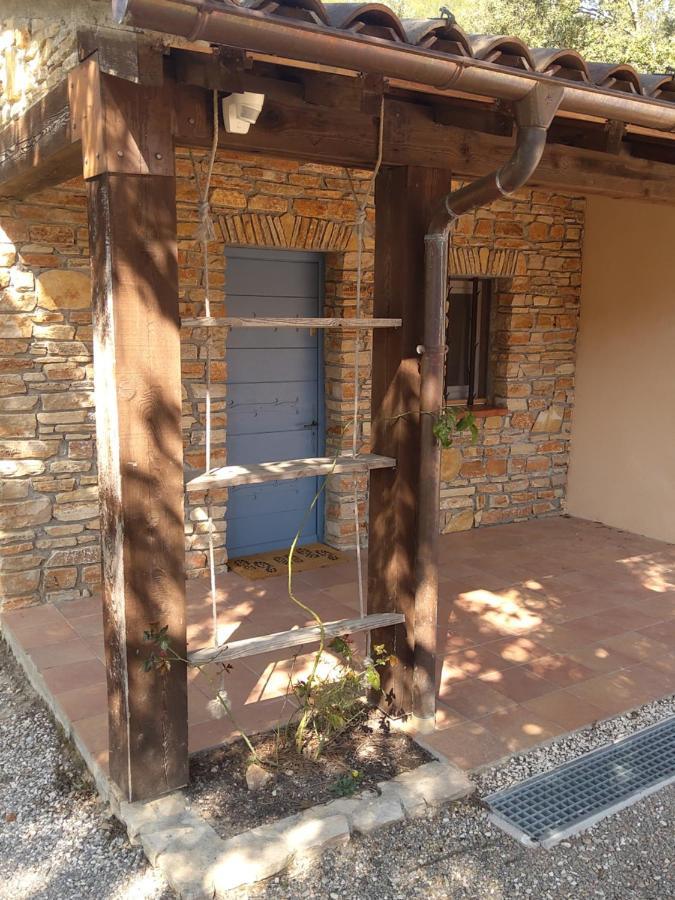 Entrecasteaux Comorebi Provence מראה חיצוני תמונה